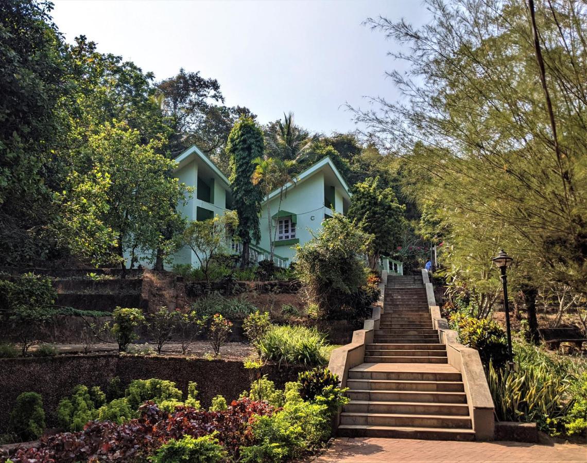 Farmagudi Residency Hotel Donshiwado Exterior foto
